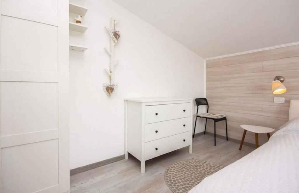 Apartments In Rogoznica 36019 Екстериор снимка